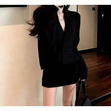 批发冬季强大气场名媛气质女神范高级感法式轻熟大方得体酒红色<b class='q'>连衣裙</b>