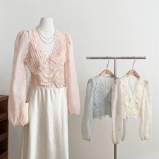 批发BLOSSOM-冬上新法式复古<b class='q'>蕾丝</b>拼接高腰A字裙加厚<b class='q'>半身裙</b>Bm1125