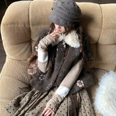 批发景页页 棕色古早混搭保暖冬季毛毛拼接羊羔毛翻领短袖外套厚马甲