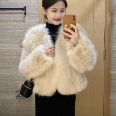 批发韩版新款小香风毛毛外套<b class='q'>女</b>冬季加厚气质名媛皮毛一体环保皮草上衣