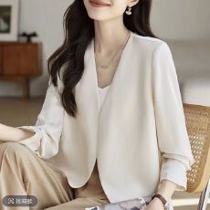 批发西装新款春秋2025西服小个子新中式爆款<b class='q'>气质</b>短款<b class='q'>外套</b>设计上衣高级