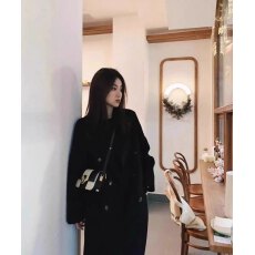 批发秋冬季新品毛呢外套百搭超好看流行外套纽扣设计感保暖加厚<b class='q'>女</b>上衣