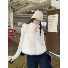 批发白色无袖高级感立领外穿外套宽松版型开衫设计<b class='q'>秋</b>冬保暖款女生上衣