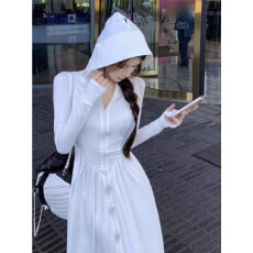 批发2026新款冰丝轻薄透气防紫外线中长款防晒服修身外套连帽设计女装