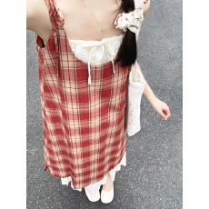 批发女夏季新款<b class='q'>假两件</b>撞色拼接气质中长裙子度假风系带格纹吊带<b class='q'>连衣裙</b>