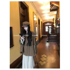 批发巨好看的早秋季上衣女2025新款斗篷披肩外搭小香风<b class='q'>外套</b><b class='q'>连衣裙</b>套装