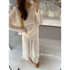 批发新设计感镂空气质显瘦<b class='q'>针织</b>衫+松紧腰半身裙+背心<b class='q'>套装</b>