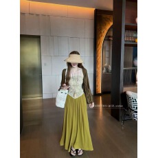 批发时尚防晒开衫+吊带背心+阔腿裤三件套女<b class='q'>欧洲站</b>2026年夏季新款<b class='q'>套装</b>