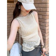 批发新款时尚镂空圆领无袖背心女夏季性感收腰修身短款打底上衣