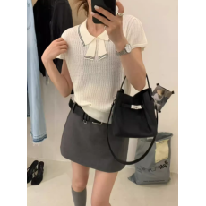 韩式甜美翻领短袖针织衫女2026夏设计感修身显瘦别致减龄温柔上衣