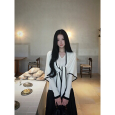 批发真两件三角披肩设计感长袖针织衫女秋冬轻熟简约风<b class='q'>时尚</b>百搭上衣潮
