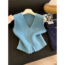 批发实拍早春设计感时尚潮流气质百搭显瘦针织马甲女减龄韩系休闲上衣