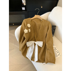 批发实拍小香蝴蝶结露背毛衣女秋季新款<b class='q'>立体</b><b class='q'>花朵</b>针织衫辣妹别致<b class='q'>上衣</b>
