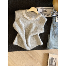 批发实拍高级感圆领针织马甲背心女秋冬甜美宽松显瘦无袖坎肩毛衣上衣