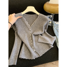 批发实拍V领正肩针织衫<b class='q'>女</b>2026新款春秋蕾丝拼接独特漂亮打底衫上衣<b class='q'>女</b>