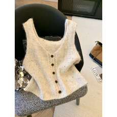 批发实拍<b class='q'>甜美</b>软糯风针织毛衣背心女秋季新款法式挖肩无袖小上衣外搭