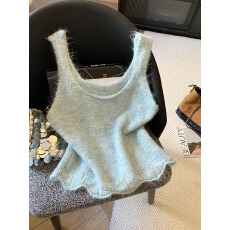 批发实拍韩系甜美减龄领毛衣马甲女秋季宽松显瘦外搭叠穿针织背心潮