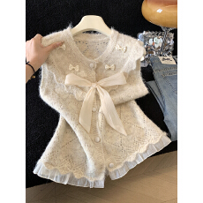 批发实拍叠穿马甲上衣女春秋新款设计感小众高级宽松慵懒坎肩马夹背心