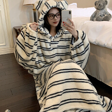 批发实货 珊瑚绒加厚保暖连帽睡裙睡袍少女秋冬季宽松款睡衣家居服冬