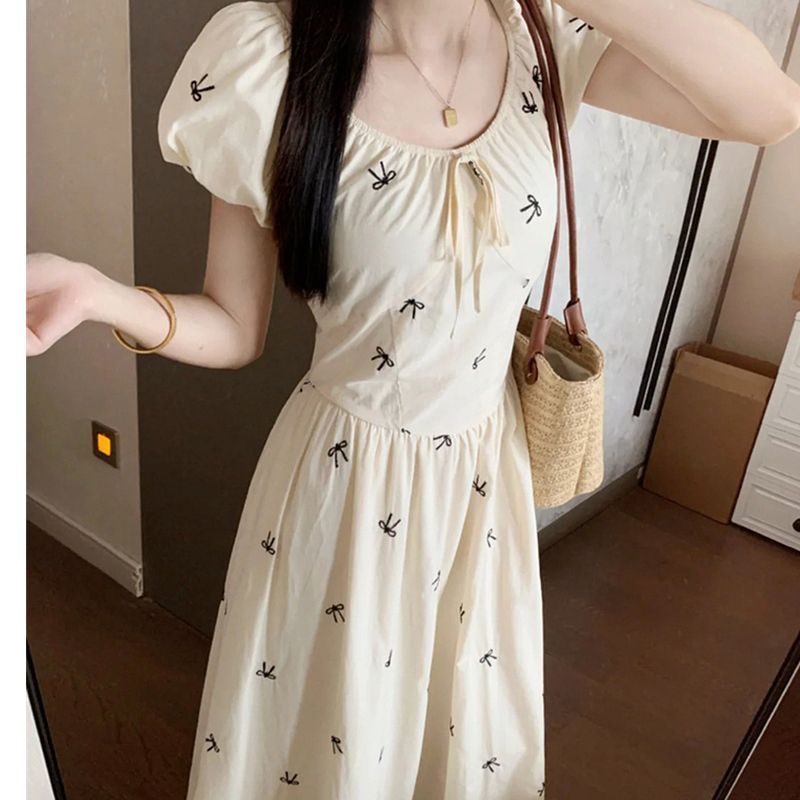 New gentle French lace-up bubble dress summer waist-hugging temperament slimming in the sky shipping printed skirt