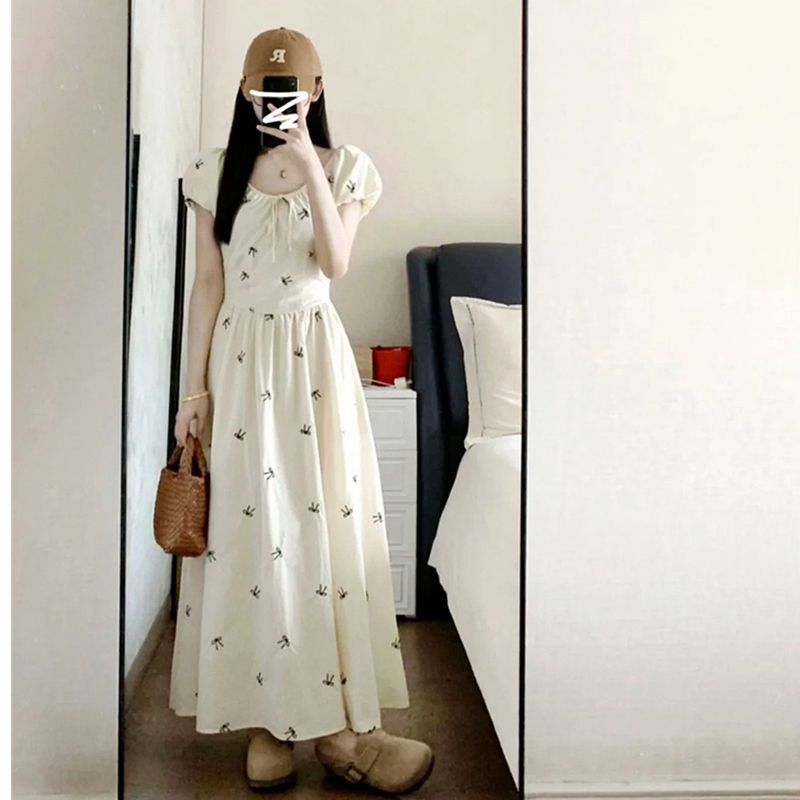 New gentle French lace-up bubble dress summer waist-hugging temperament slimming in the sky shipping printed skirt