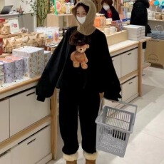 批发韩国小熊<b class='q'>印花</b>时尚套装女秋冬新款加绒卫衣休闲运动束脚卫裤两件套