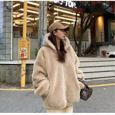 批发连帽仿羊羔毛外套女2025秋冬新款加厚<b class='q'>双面</b>绒一体毛绒中长款<b class='q'>大衣</b>女