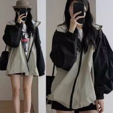 批发拼色薄款冲锋衣外套女2025春<b class='q'>夏</b>新款复古户外宽松轻薄透气防晒衣女
