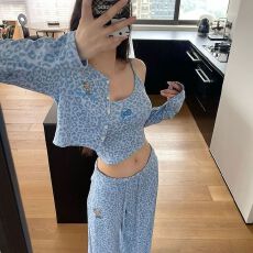 仿棉酷丝棉1X1 印花豹纹印花露腰吊带长袖开衫拖地长裤子三件套