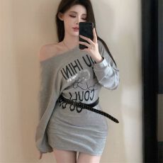 批发气质休闲一字肩包臀<b class='q'>连衣裙</b>字母印花露肩长袖卫衣裙辣妹收腰短裙子