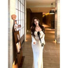 批发法式纯欲风氛围感<b class='q'>连衣裙</b>女秋季2025新款一字肩修身显瘦长袖包臀裙