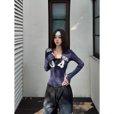 批发260克人棉莫代尔拉链开衫字母v领长袖<b class='q'>t</b><b class='q'>恤</b>女修身<b class='q'>运动</b>打底短上