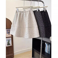 批发秋<b class='q'>冬</b>新款休闲五分花苞短裙子女高腰百搭显瘦a字半身裙蓬蓬裙女