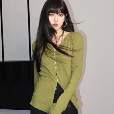 韩系辣妹绿色开叉长袖t恤女秋冬不规则交叉修身收腰显瘦打底上衣