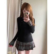 批发早秋学院风修身显瘦针织长袖连衣裙2026新款miu系穿搭<b class='q'>百褶</b>