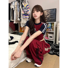 批发美式复古爵士舞工装裤女高腰<b class='q'>休闲</b><b class='q'>套装</b>阔腿裤子红色运动卫裤两件套