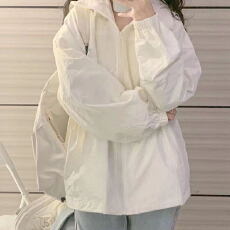 批发薄款防晒衣<b class='q'>外套</b>女夏季美式复古chic连帽上衣宽松运动冲锋衣潮