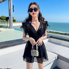 批发仙气泳衣女连体平角大码性感短袖遮肚大胸温泉蕾丝保守显瘦泳装