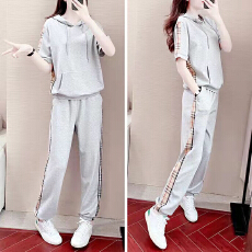 批发2026新款时尚宽松短袖连帽<b class='q'>卫衣</b>运动套装女夏季洋气减龄休闲两件套