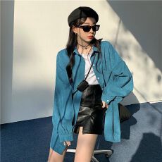 批发灯芯绒<b class='q'>衬衫女</b>长袖衬衣春秋女装上衣开衫设计感小众小个子薄款