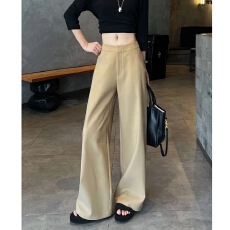 批发2026春秋新款垂感窄版显瘦<b class='q'>西装裤</b>休闲直筒复古卡其色裤子