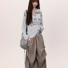 批发复古字母印花<b class='q'>新款</b>长袖T恤<b class='q'>女</b>秋季<b class='q'>新款</b>宽松显瘦