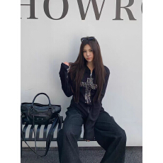 批发春夏烫钻连帽长袖美辣妹修身收腰开衫