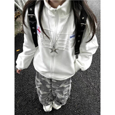 批发美式风徽章褶痕英格兰刺绣立领拉链卫衣女学院风早秋新款宽松