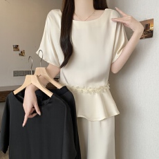 批发<b class='q'>大码</b>女装2026时尚百搭两件套巨好看的杏色防晒罩衫上衣半身裙套装