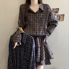 批发<b class='q'>大码</b>女装学院风气质格纹长袖衬衫裙女秋季新款收腰格子中长款衬衣