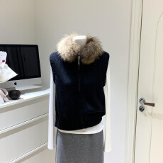 批发宅女同款 WEIQIN Wool万物皆可搭 毛领虞美人 两面穿羊毛保暖马夹