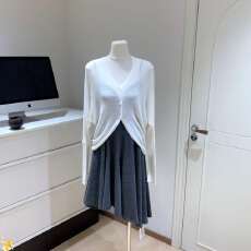 批发藤姐同款 TRUE by NATURE<b class='q'>蝙蝠</b>袖V领斗篷春季轻薄针织简约长袖开衫