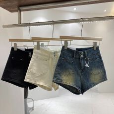 批发2026年夏季新款韩版ins复古辣妹修身显瘦高腰牛仔热裤阔腿短裤女