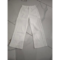 批发白色<b class='q'>九分</b>直筒牛仔女裤2026年新款春季小个子百搭显阔腿裤